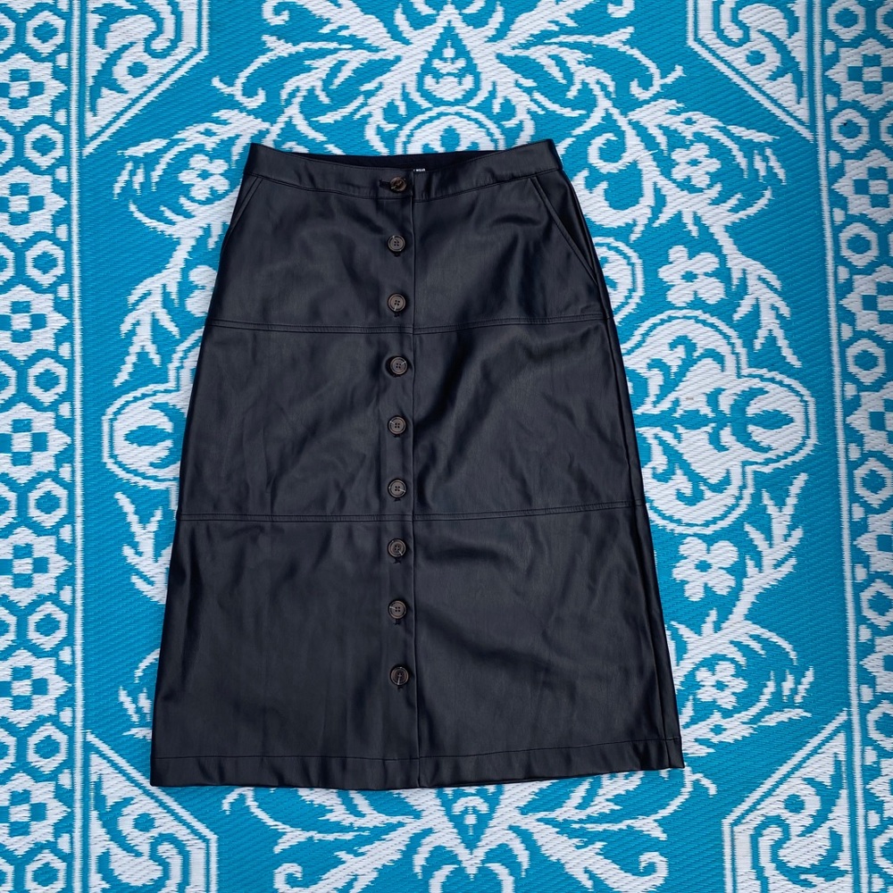 Who What Wear faux leather skirt